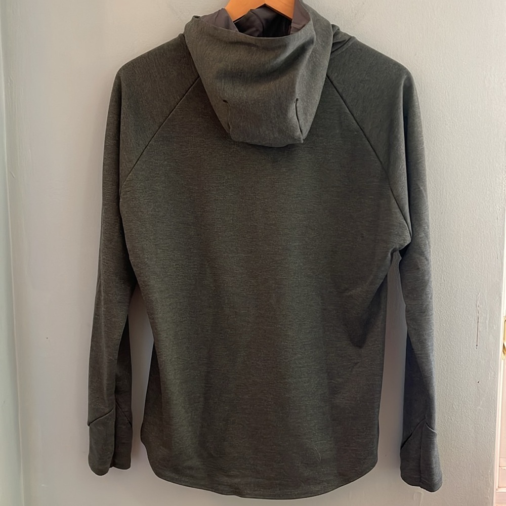 On Running Performance Hoodie - Xs - image 8